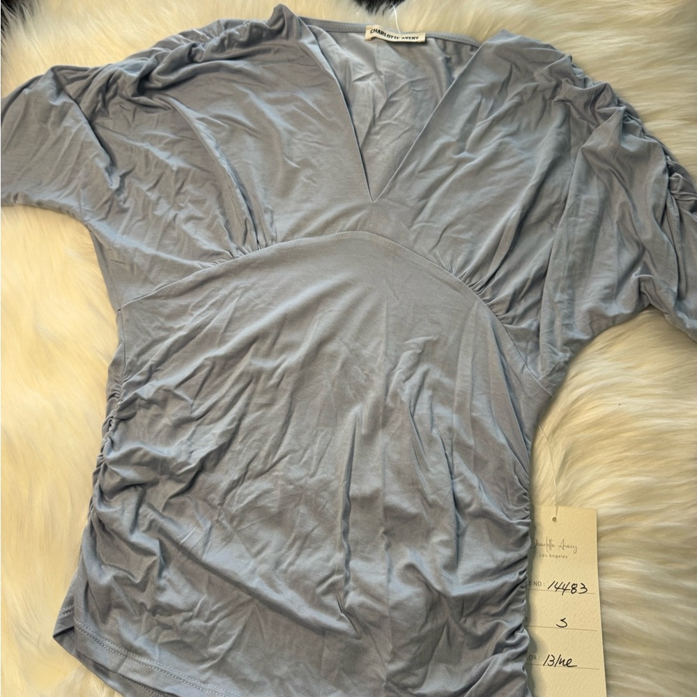 Gray Ruched Relaxed Blouse - Picture 5 of 6